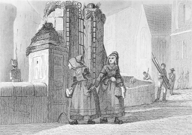 Schwarze Und Weiße Gravur Von Zweien Frauen, Die Vor Einem Gebäude Stehen, Mit Einigen Anderen Leuten Im Hintergrund, Betitelt "Victorianische Frauen In Der Stadt London".