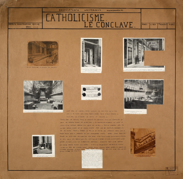 Ein Buch mit Bildern und Texten, die die Geschichte der katholischen Kirche dokumentieren, einschließlich Fotos ihrer Räume, Korridore und konservierter Artefakte.