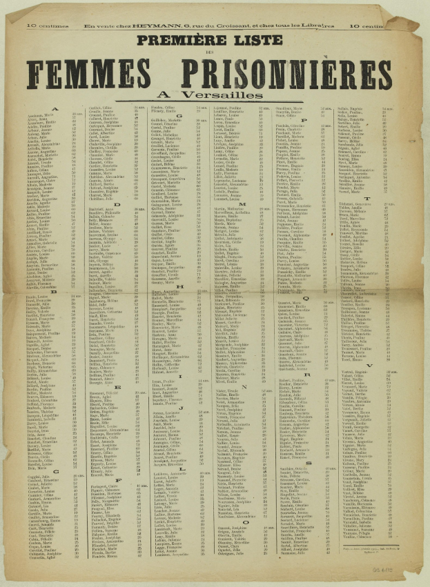 Deckblatt eines alten Buches mit dem Titel "Berichte über ausgewählte Fälle in den Gerichten von Westminster-Hall sowie die Meinung von John Lord Fortescue" geöffnet auf einer Seite mit schwarzer Tinte.
