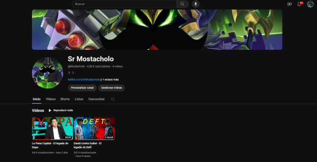 Screenshot einer Website mit schwarzem Hintergrund und animierten Bildern und Text, der "Wie lade ich YouTube-Videos herunter?" liest