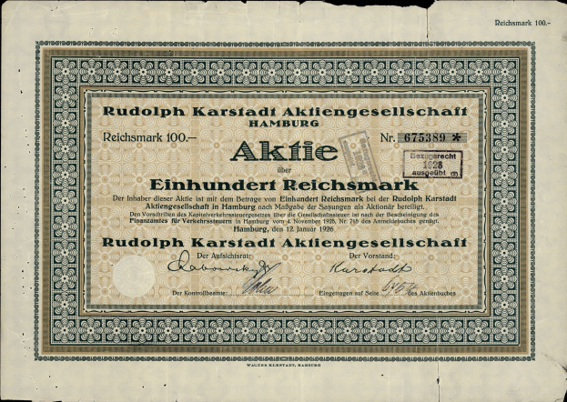 Ein alter deutscher Geldschein mit schwarzem Hintergrund und der Aufschrift "Rudolph Karlstadt Aktiengesellschaft Hamburg".