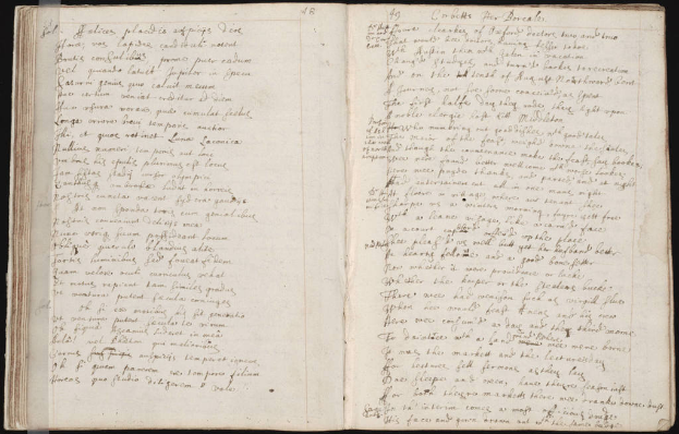 Ein aufgeschlagenes Buch mit etwas darauf Geschriebenem.